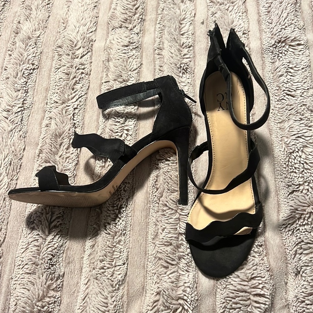 NY&Co Heeled Sandals